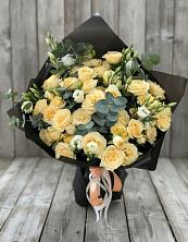 Букет цветов из:  Розы и Лизиантусы в Гусеве
