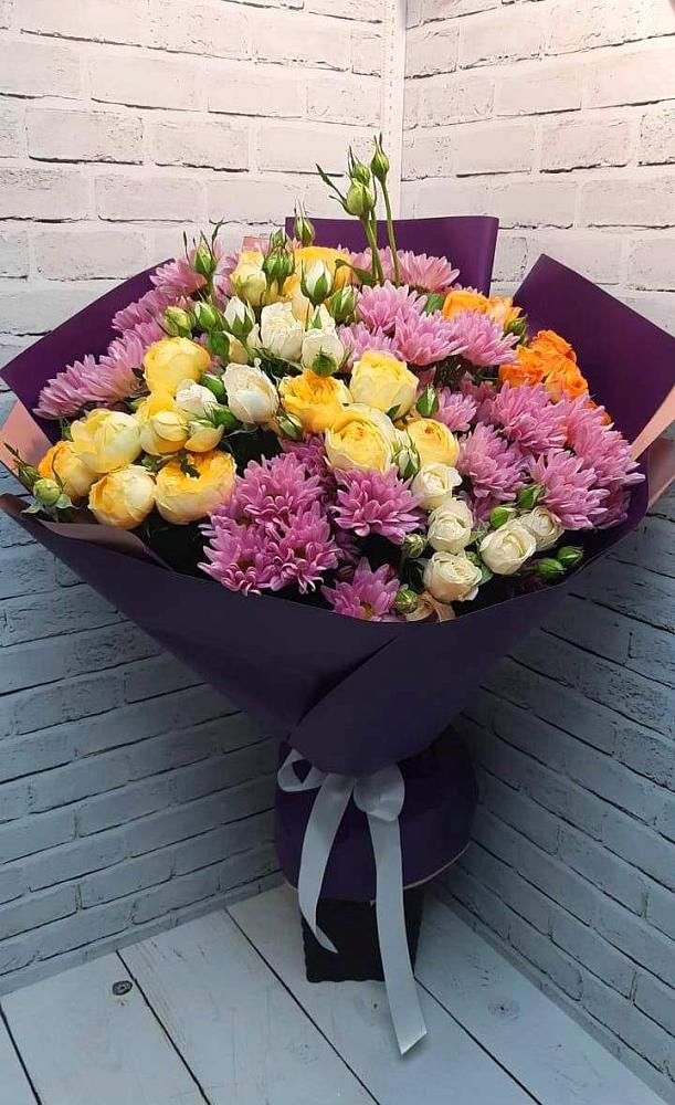 Букет цветов из: Хризантемы и Розы в Гусеве