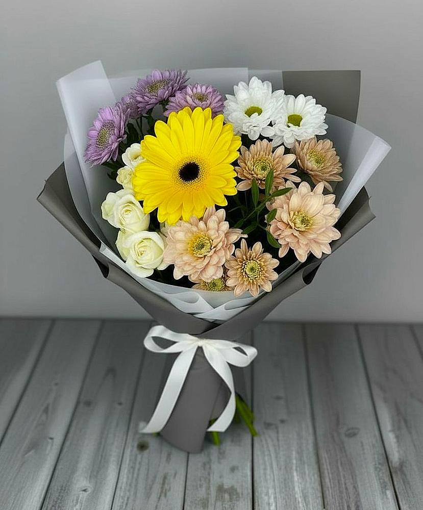 Букет цветов из: Розы, Герберы и Хризантемы в Гусеве