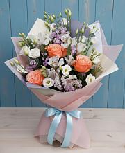 Букет цветов из:  Лизиантусы, Розы, Альстромерии и Гипсофила #REPLACE_PRED# Гусеве