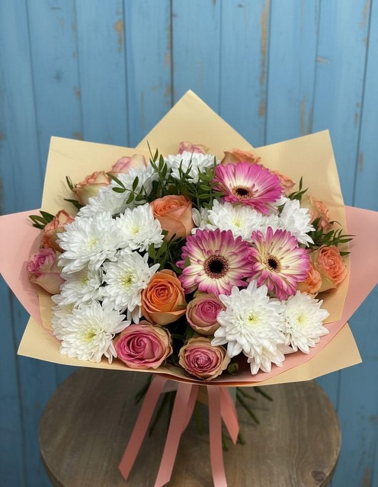 Букет цветов из: Розы, Герберы и Хризантемы в Гусеве