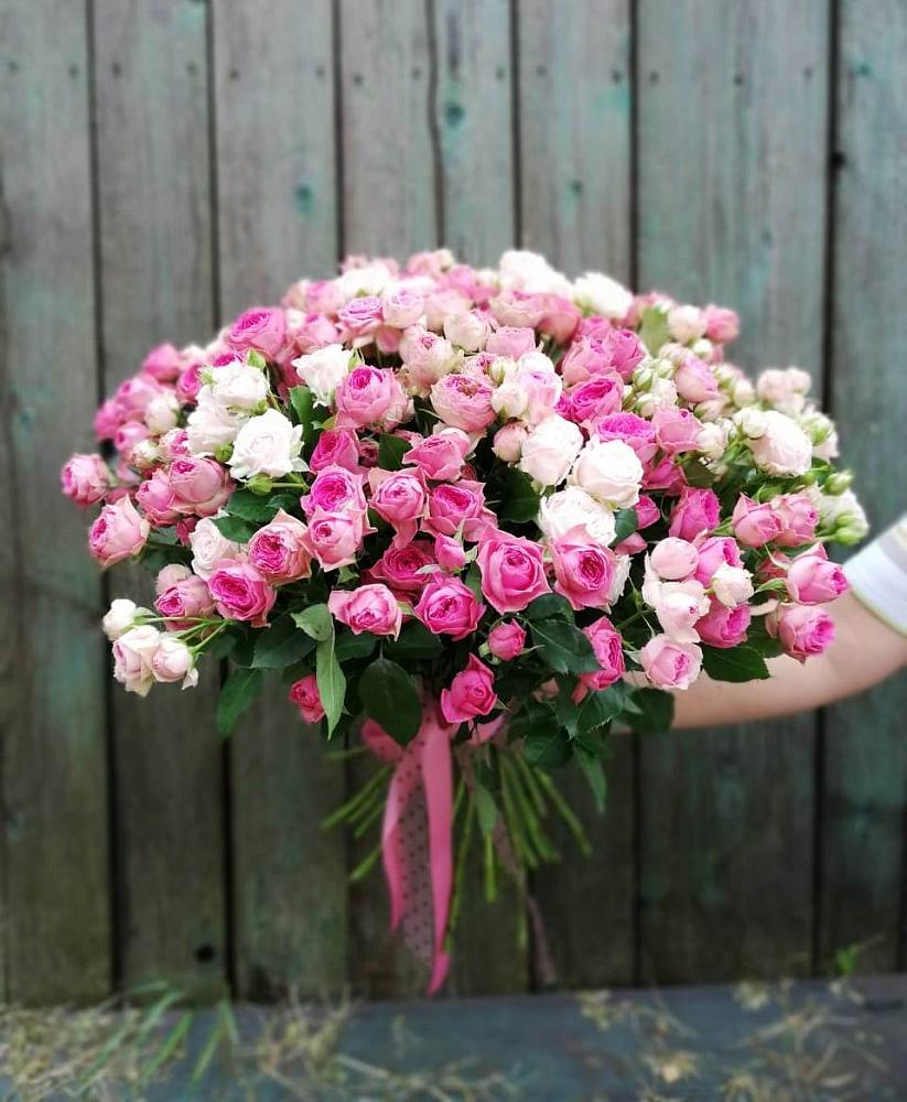 Букет Розовые кустовые розы Натали и Лав Лидия в Гусеве