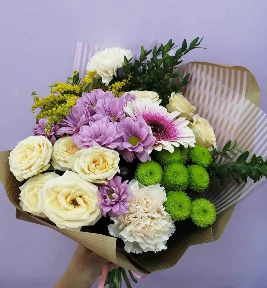 Букет цветов из: Хризантемы, Розы, Гвоздики и Герберы в Гусеве