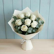 Букет Белые розы в Эвкалипте в Гусеве